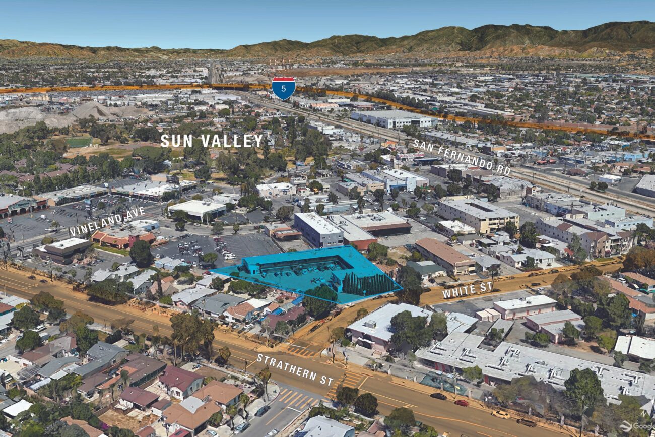 A Los Angeles Apartment Complex Sale